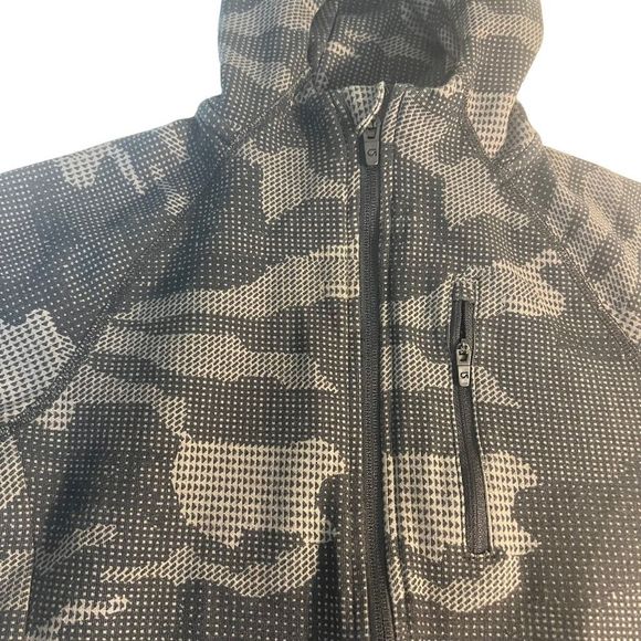 Gap Fit Dry Boy’s Activewear Hoodie Gray Black Boy’s Size Medium (8/9) Full Zip - Picture 4 of 8